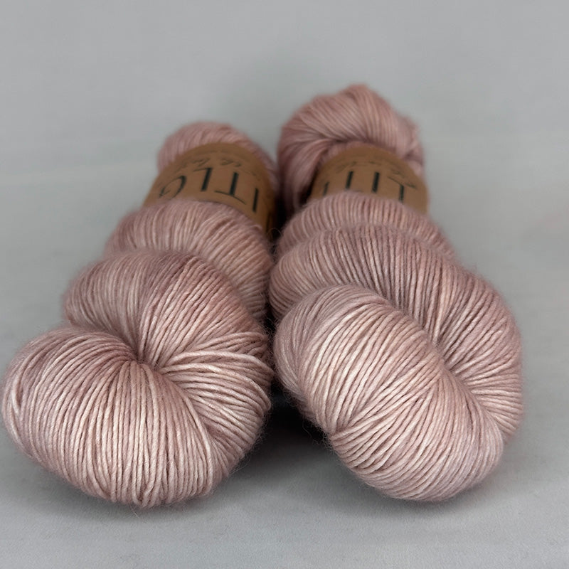 LITLG håndfarvet garnglæde